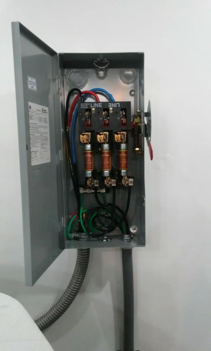 Three-phase disconnect switch installed for Electrical Wiring & Rewiring in Houma